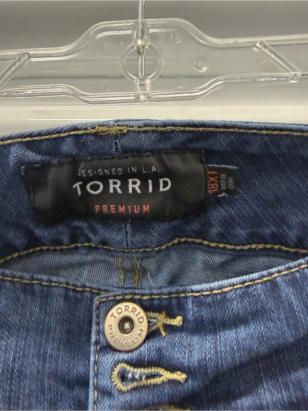 torrid Distressed Skinny Jegging Jeans - Blue Wash Size 18XT - Picture 2 of 4
